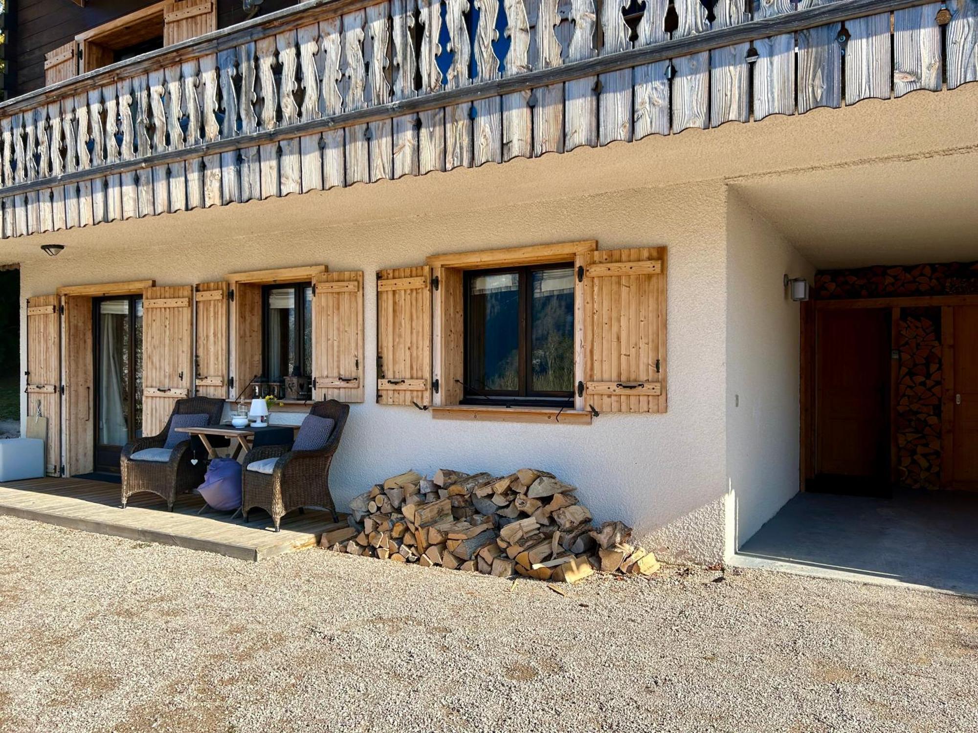 L'Ours Blanc Lodge Le Biot المظهر الخارجي الصورة